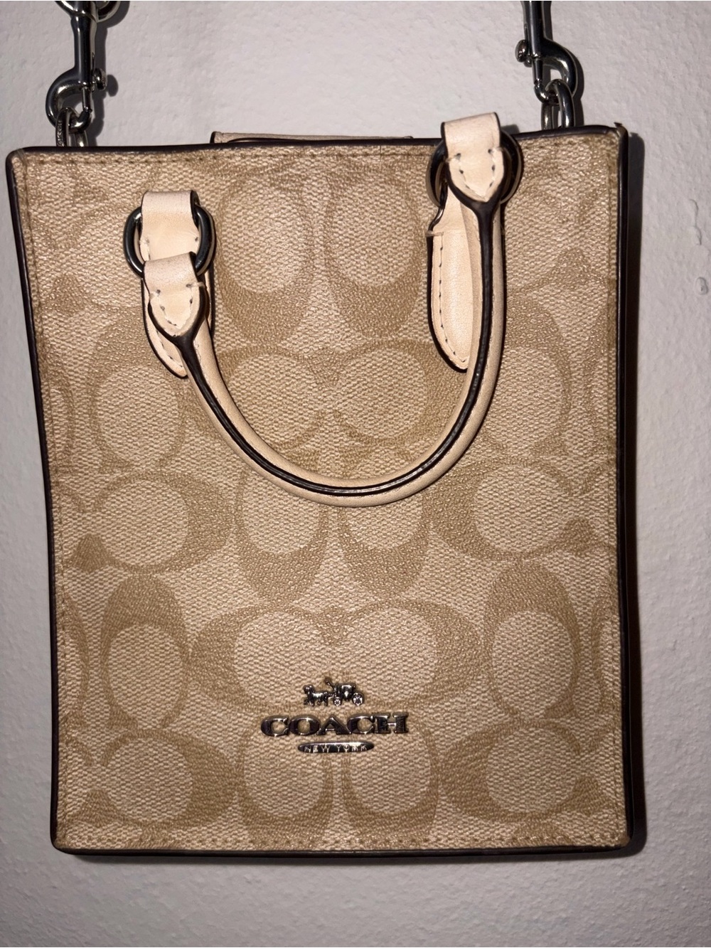 Coach Beige/Chalk Signature Crossbody Tote